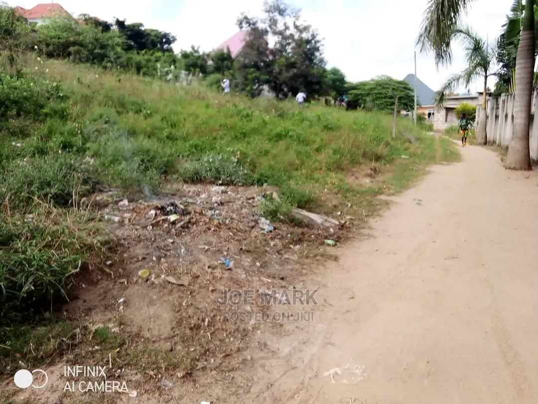 Kiwanja Kinauzwa Tabata Kinyerezi