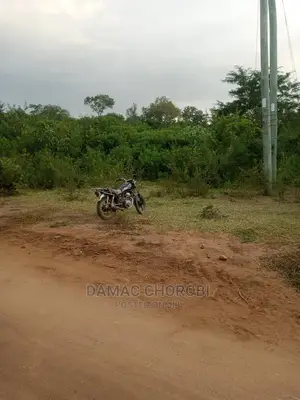 Acre 100 Zipo Barabarani Kabisa