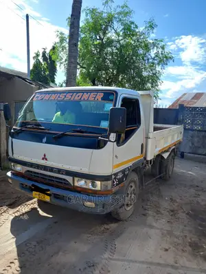 Mitsubishi Canter DZR