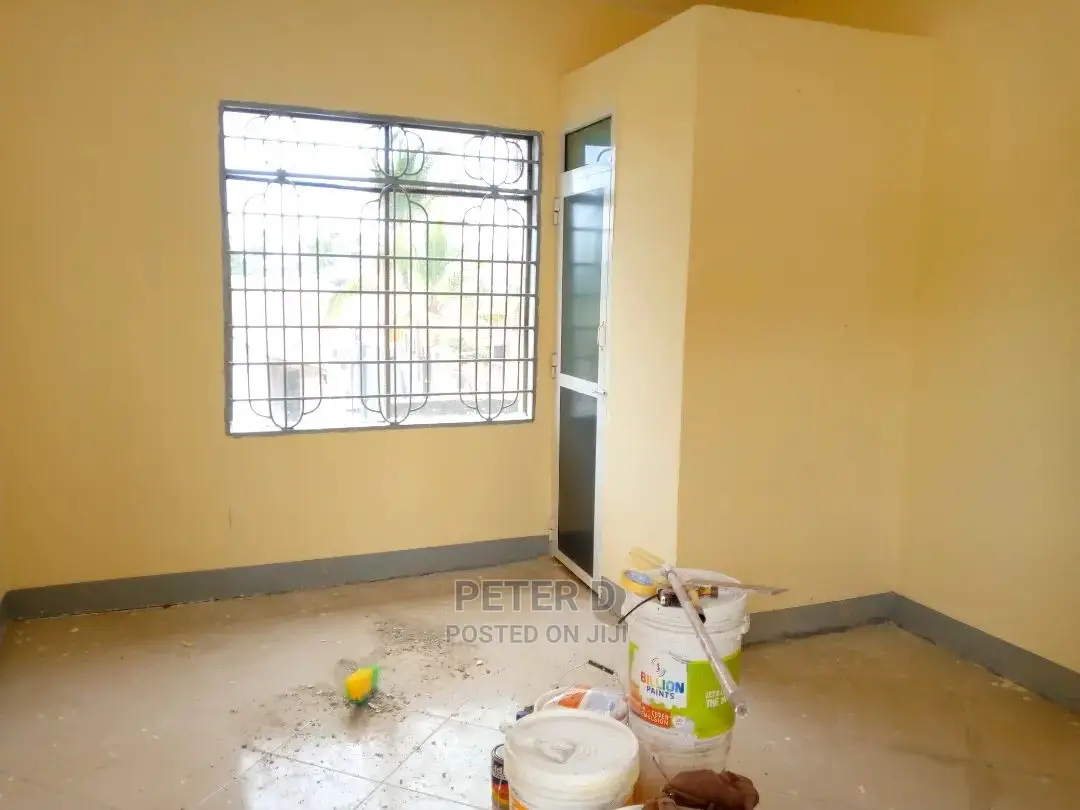 1bdrm Apartment in Kimara for rent