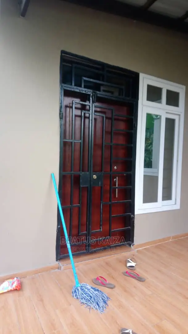 1bdrm Apartment in Kinondoni Bakwata for rent