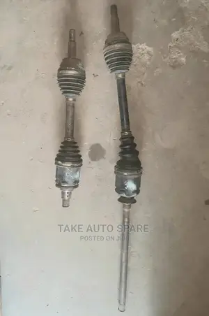 Toyota Harrier 2004-2007 Drive Shafts.