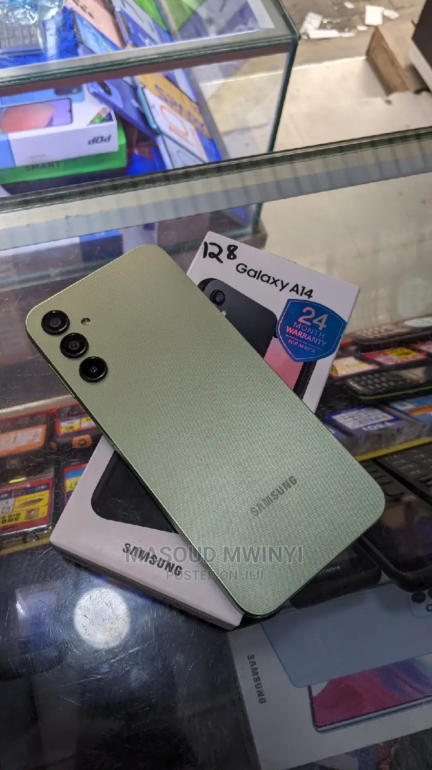 New Samsung Galaxy A14 64 GB Green