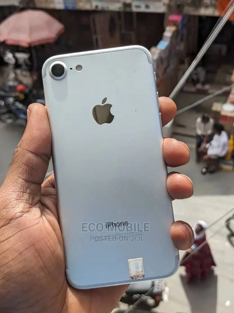 Apple iPhone 7 32 GB Silver