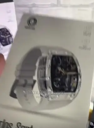 Carlos Santons Smart Watch by Greenlion