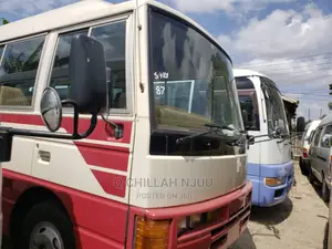 Nissan Civilian 2007