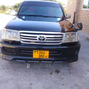 Toyota Land Cruiser 2010 Black