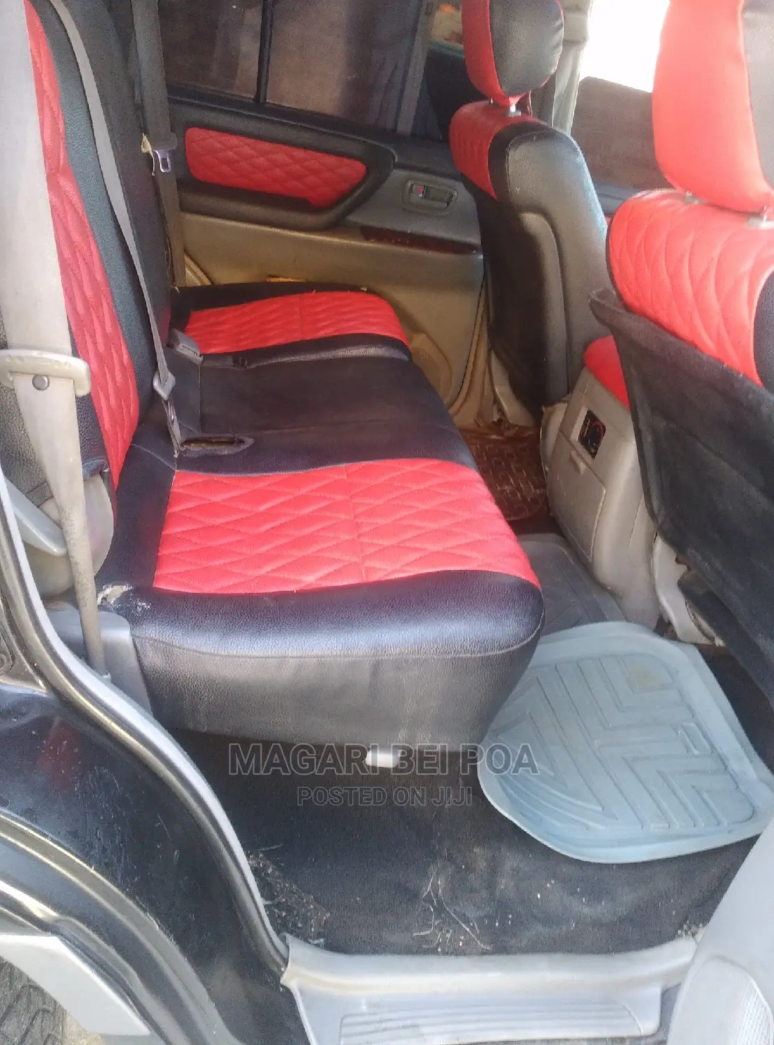 Toyota Land Cruiser 2010 Black