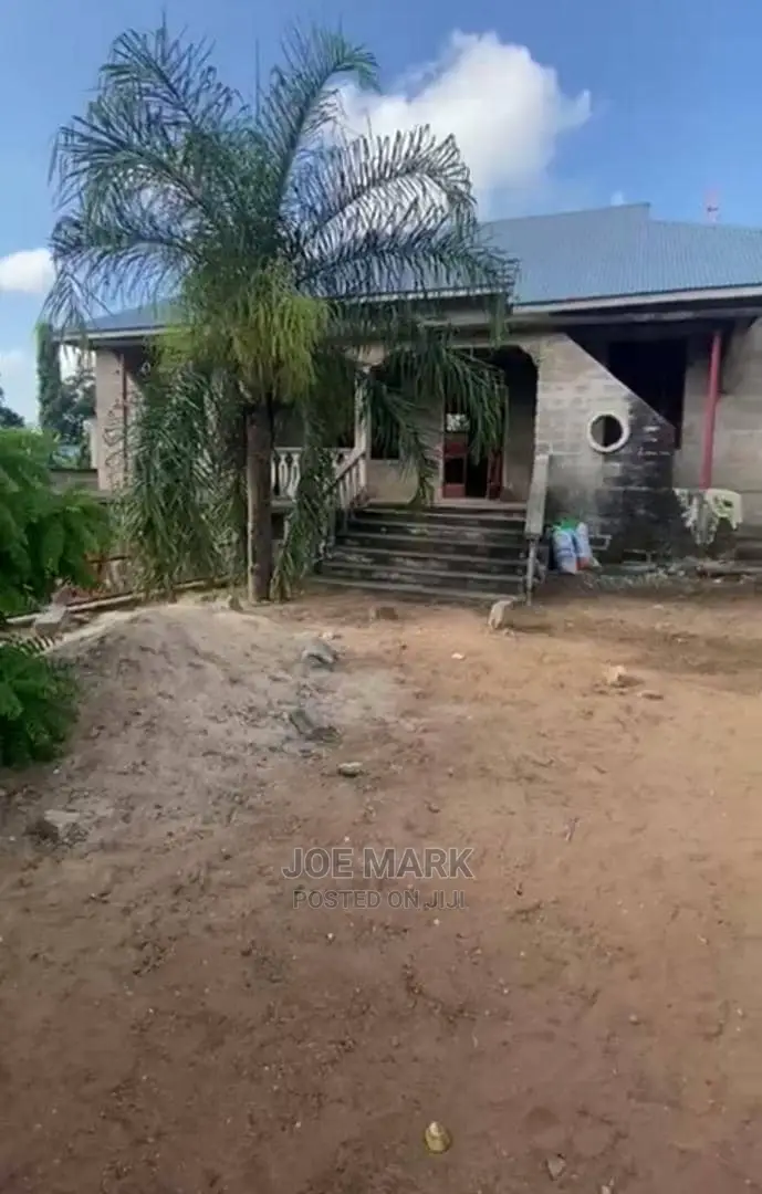 9bdrm House in Mark Real Estate, Mbezi for sale