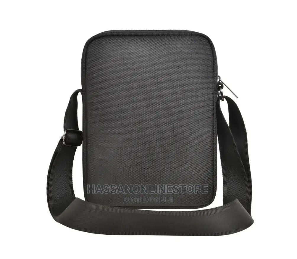 WIWU Salem Sling Bag for Men Daily With Camouflage Fabric