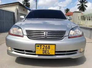 Toyota Mark II Blit 2005 Silver