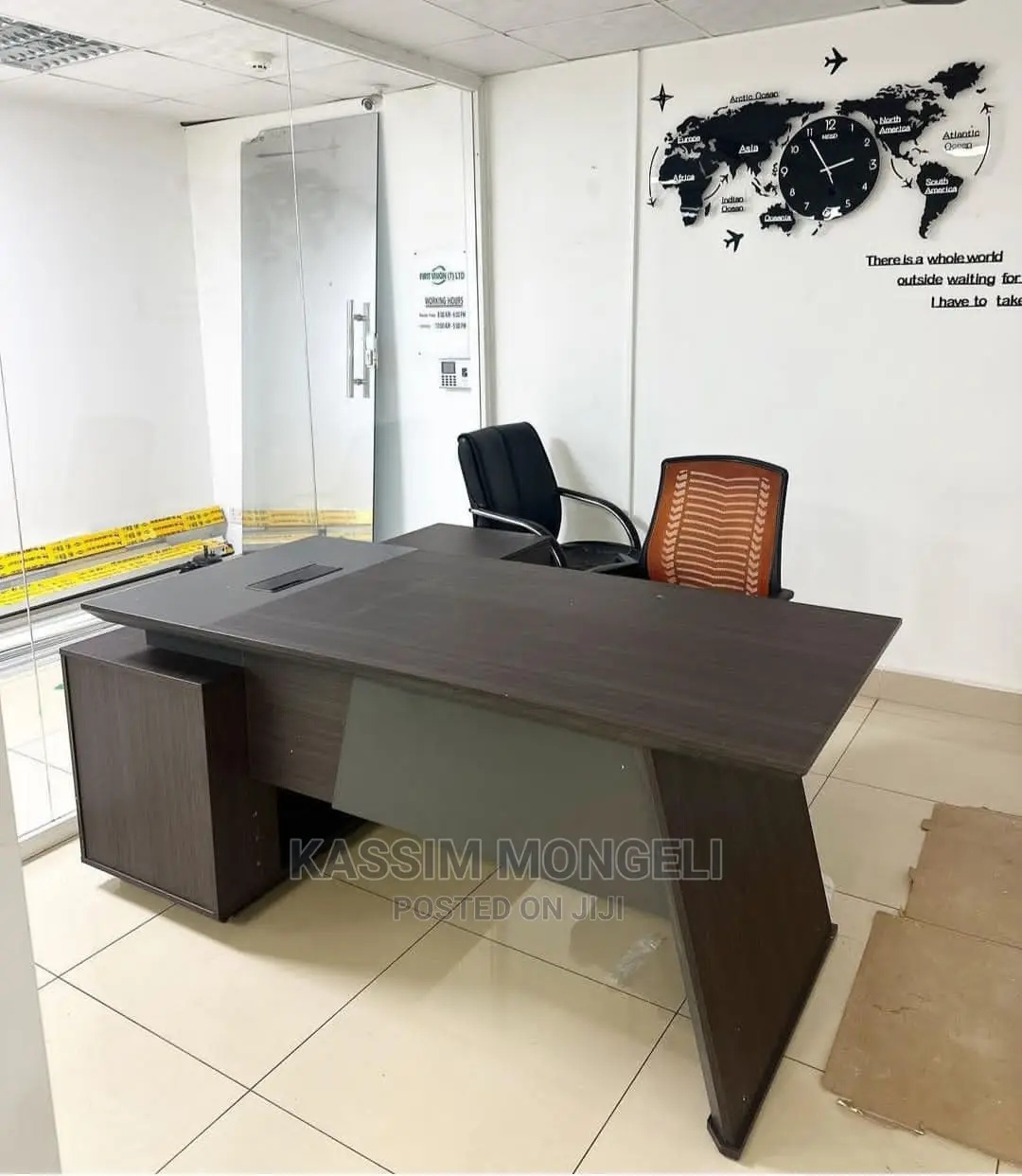 Meza Ya Office
