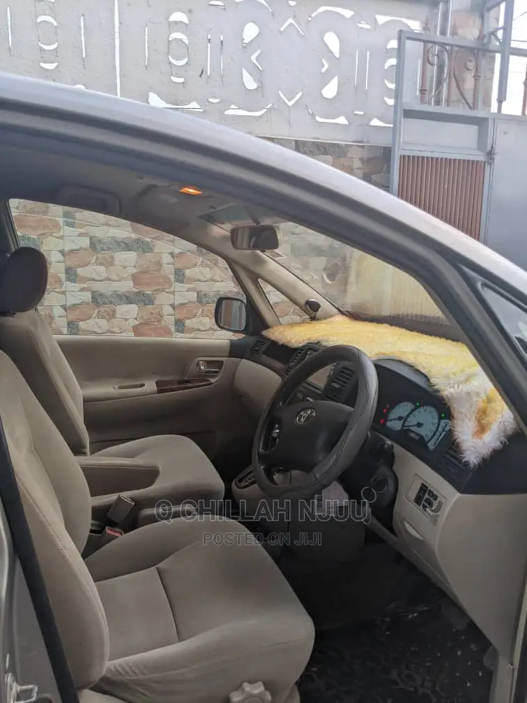 Toyota Corolla Spacio 2001 Silver
