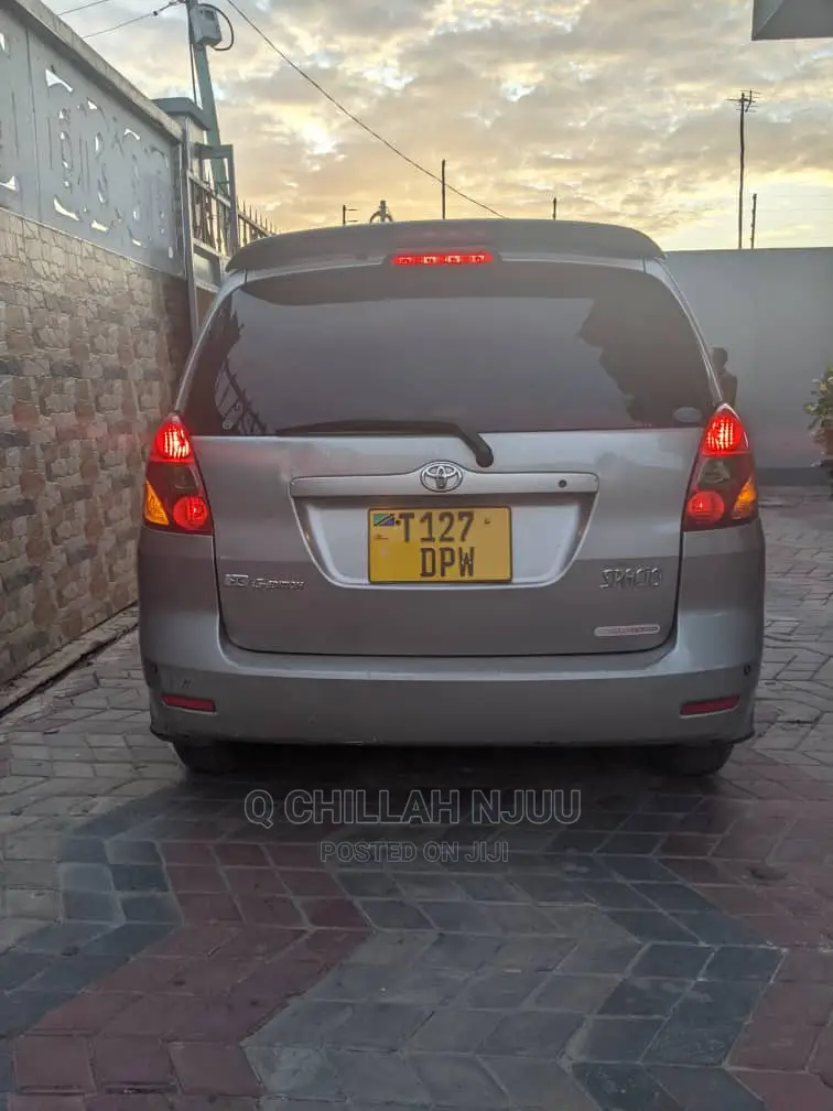 Toyota Corolla Spacio 2001 Silver