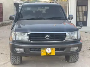 Toyota Land Cruiser 2003 Black