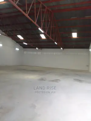 432 SQM Warehouse