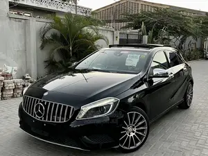 Mercedes-Benz A-Class 2014 Black