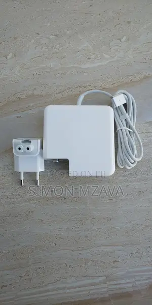 Clean, Apple Power Adapter. Quality Products.