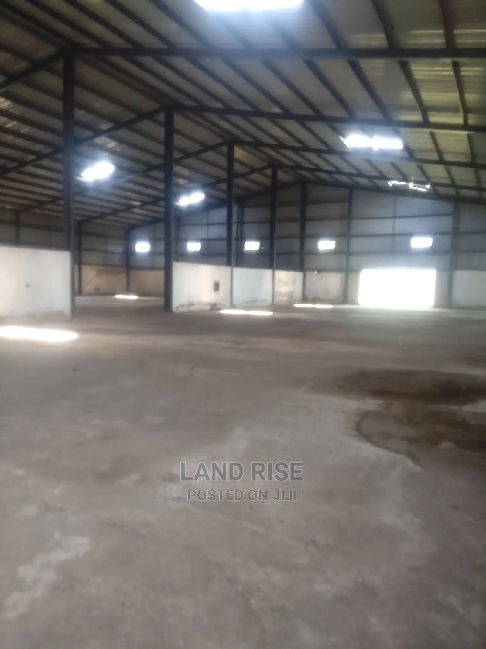 1649 Warehouse in Mandela Road