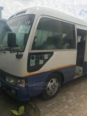 Toyota Coaster 2004 White