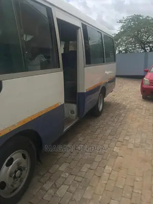 Toyota Coaster 2004 White