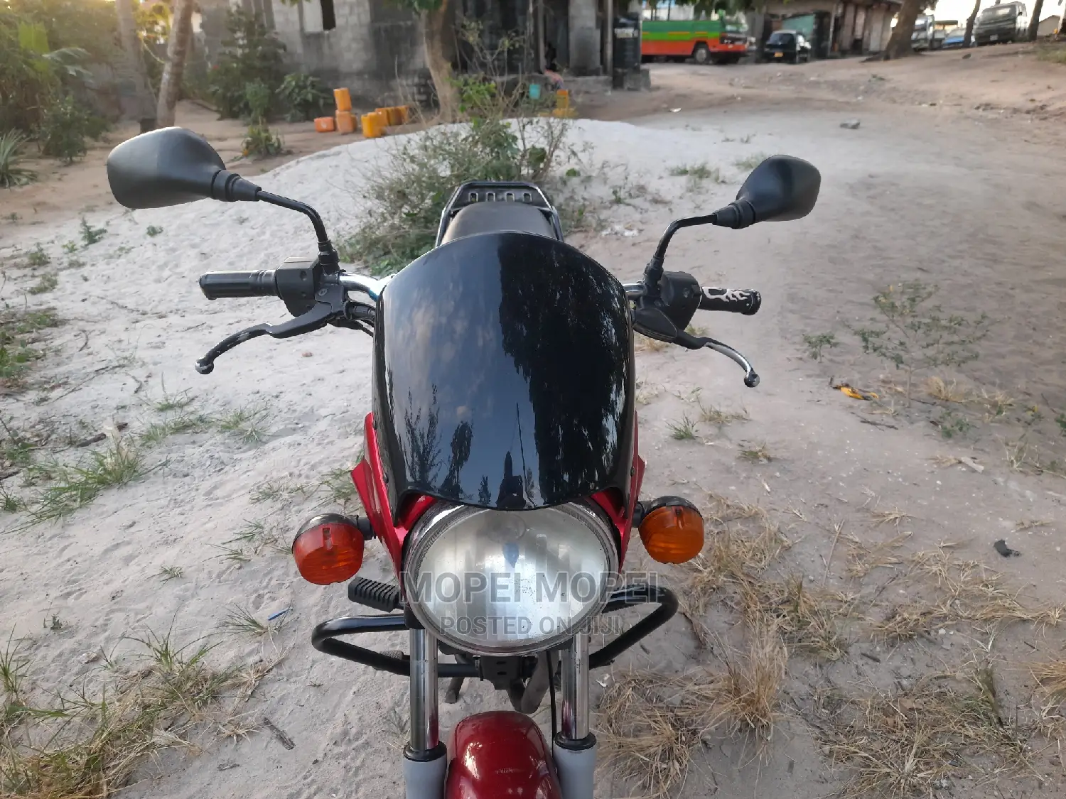 Bajaj Boxer 150 UG 2020 Red