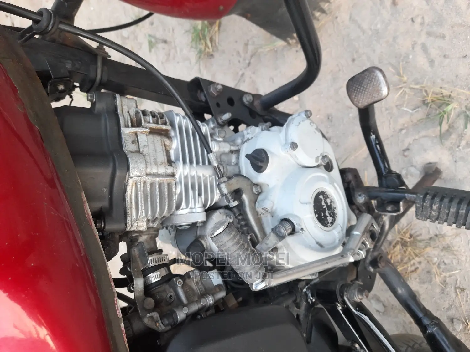 Bajaj Boxer 150 UG 2020 Red
