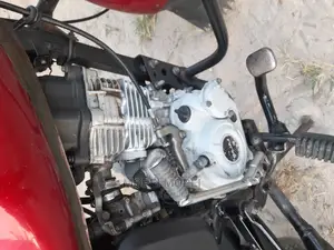Bajaj Boxer 150 UG 2020 Red