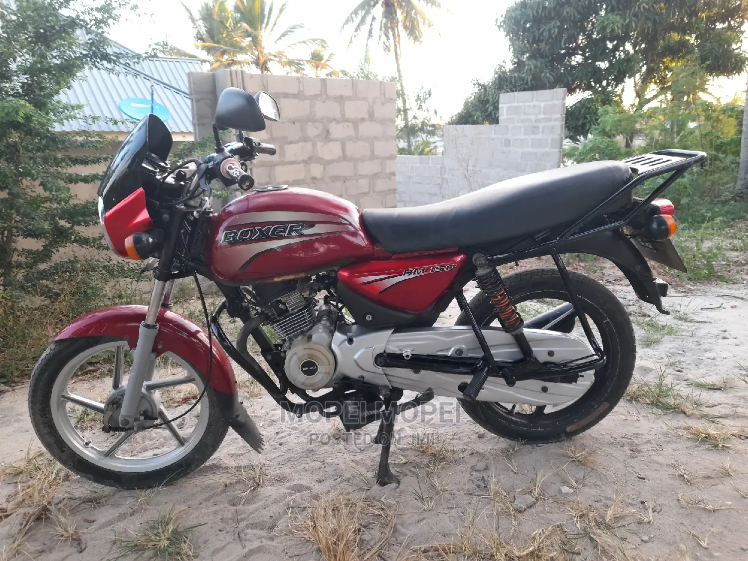 Bajaj Boxer 150 UG 2020 Red