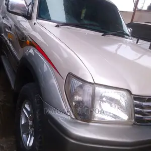Toyota Land Cruiser Prado 2004 Silver