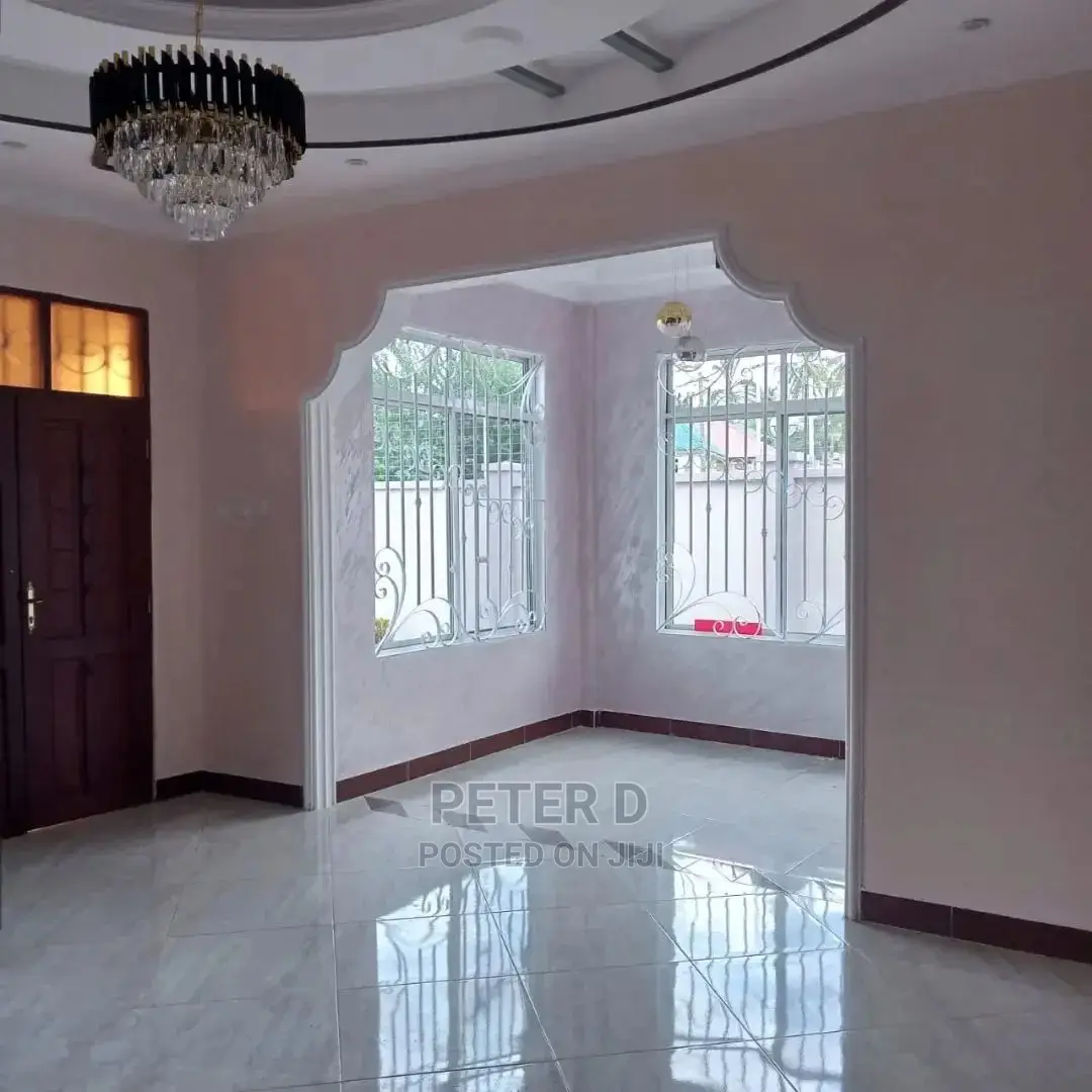 4bdrm House in Goba for sale