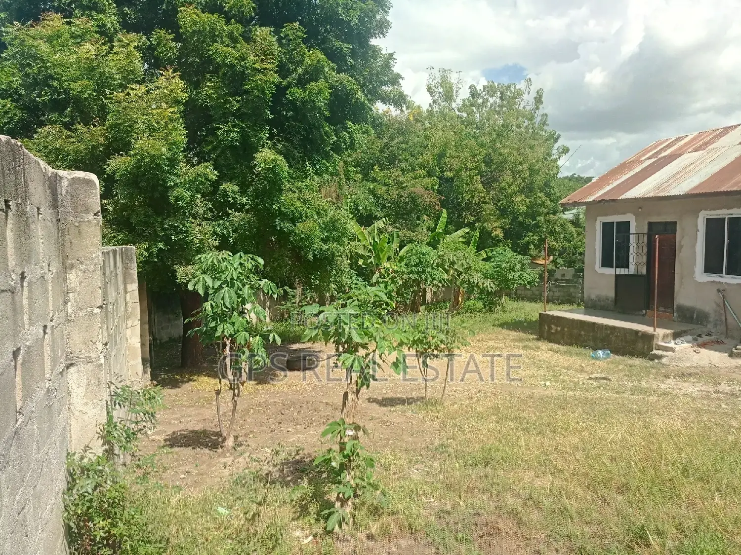 2bdrm House in Wazo Hill, Kinondoni for sale
