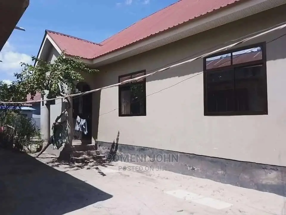 Furnished 4bdrm House in Tanzania Dsm Ukonga for sale