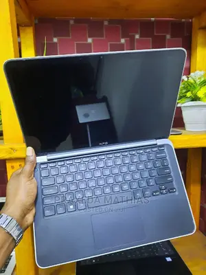 Laptop Dell XPS 13 (L322X) 8GB Intel Core I7 SSD 256GB