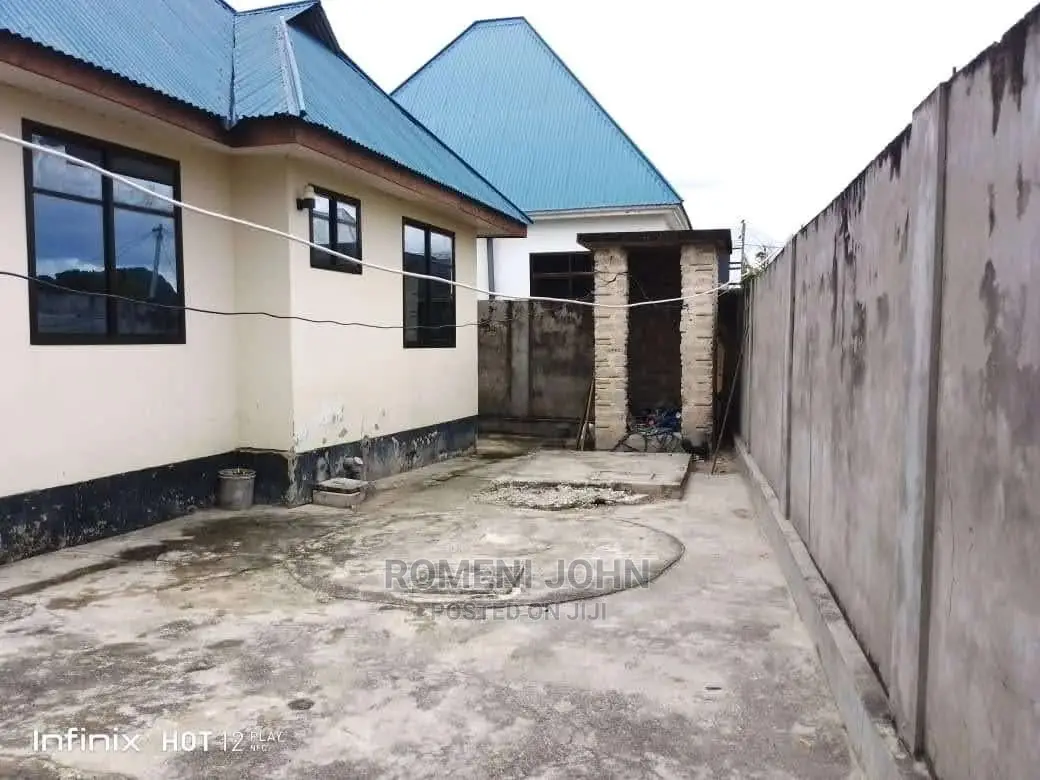 Furnished 3bdrm House in Tanzania Dsm Ukonga for sale