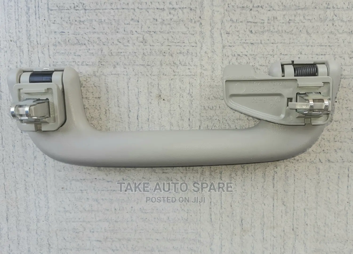 Auto Roof Pull Handles Hangers for Toyota Premio and Raum