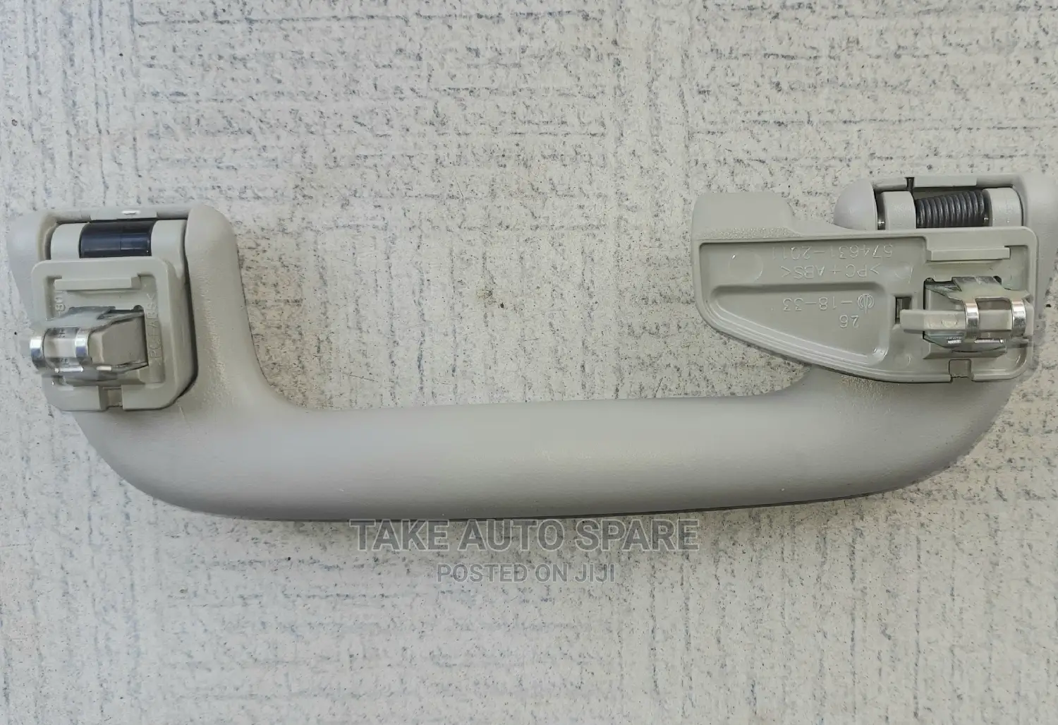 Auto Roof Pull Handles Hangers for Toyota Premio and Raum