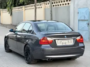 BMW 3 Series 2009 Gray