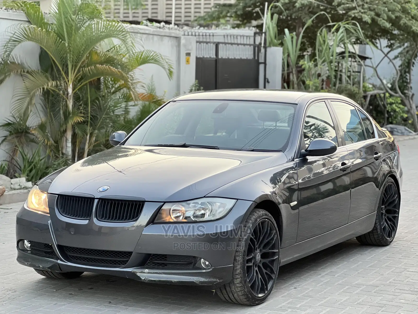 BMW 3 Series 2009 Gray