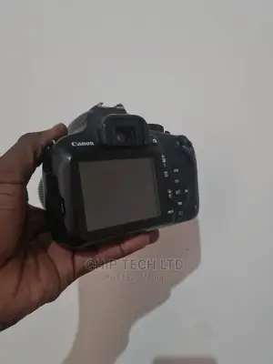 Canon 1200D With Lens