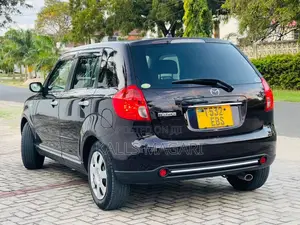 Mazda Verisa 2010 Brown