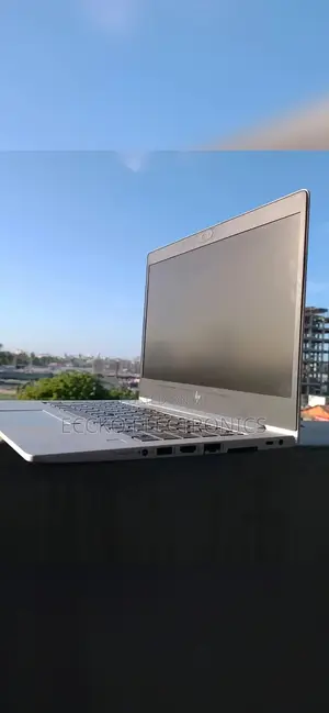 Laptop HP EliteBook 830 G5 8GB Intel Core I5 SSD 256GB
