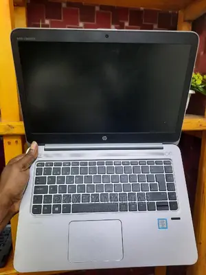 Laptop HP EliteBook 1040 G3 8GB Intel Core I5 SSD 256GB