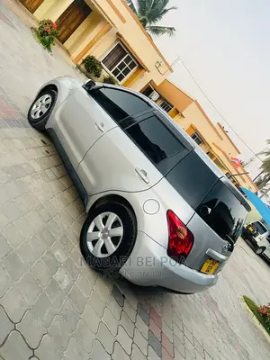 Toyota IST 2005 White