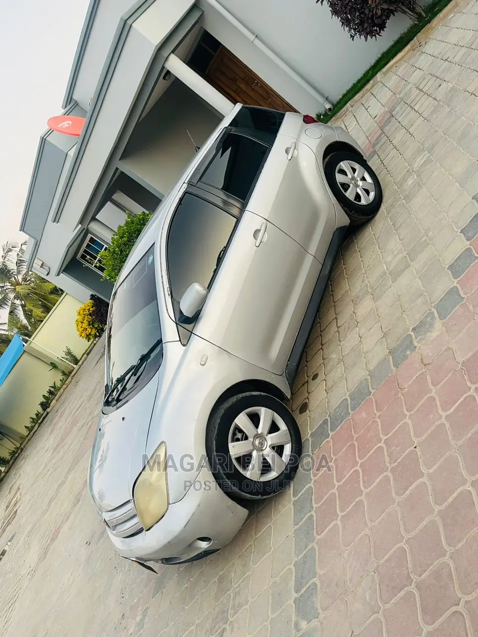 Toyota IST 2005 White