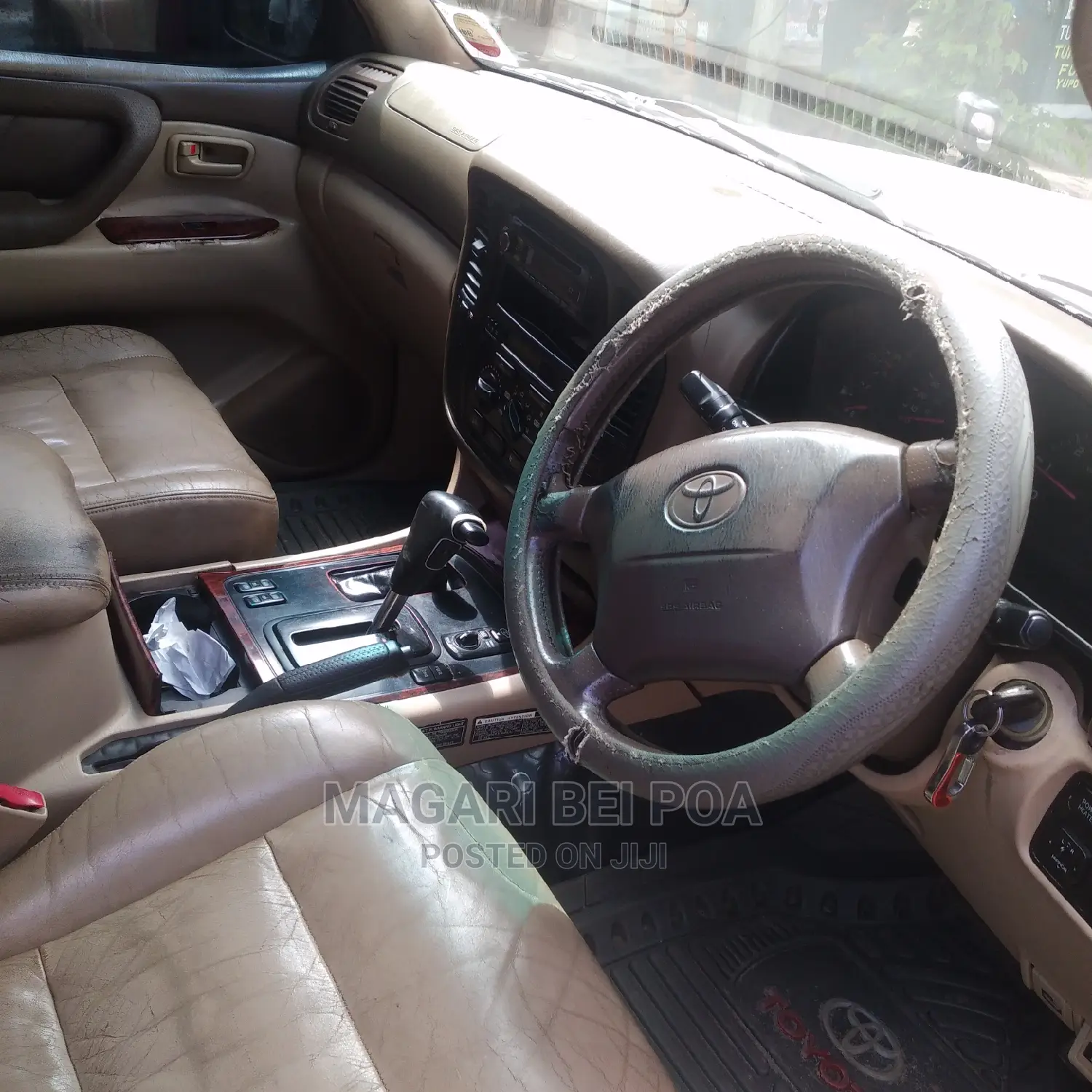 Toyota Land Cruiser 2000 Ivory