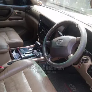 Toyota Land Cruiser 2000 Ivory