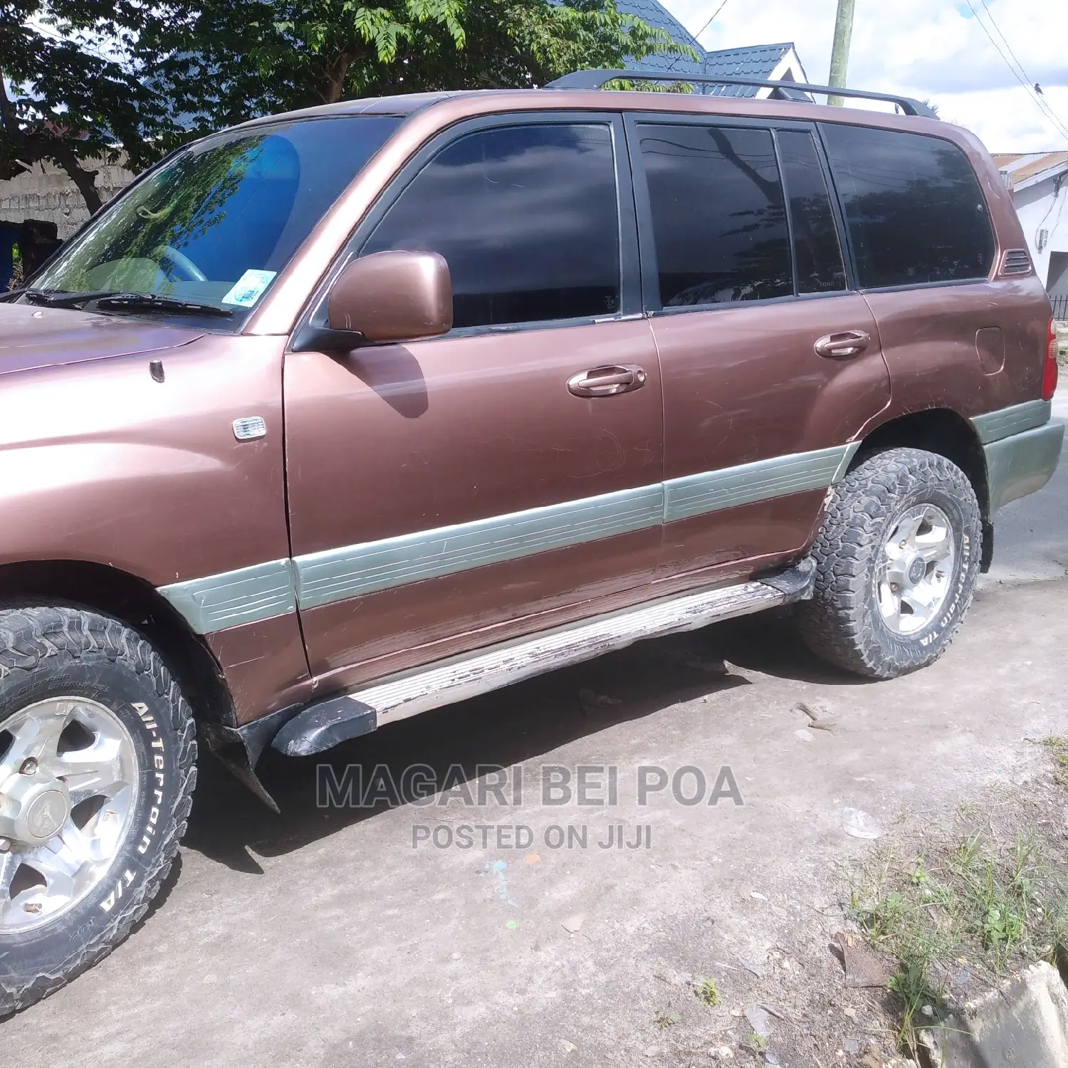 Toyota Land Cruiser 2000 Ivory