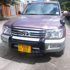 Toyota Land Cruiser 2000 Ivory