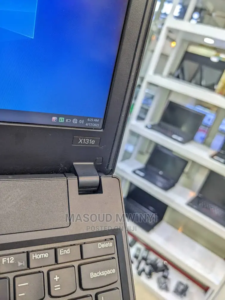 New Laptop Lenovo ThinkPad X131e 6GB Intel Pentium HDD 350GB